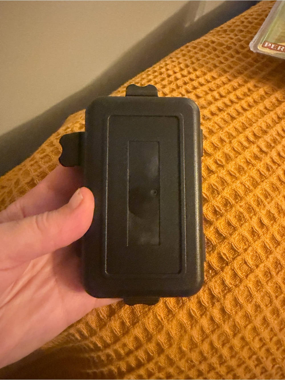 Magnetic black key Holder (Hide a key)